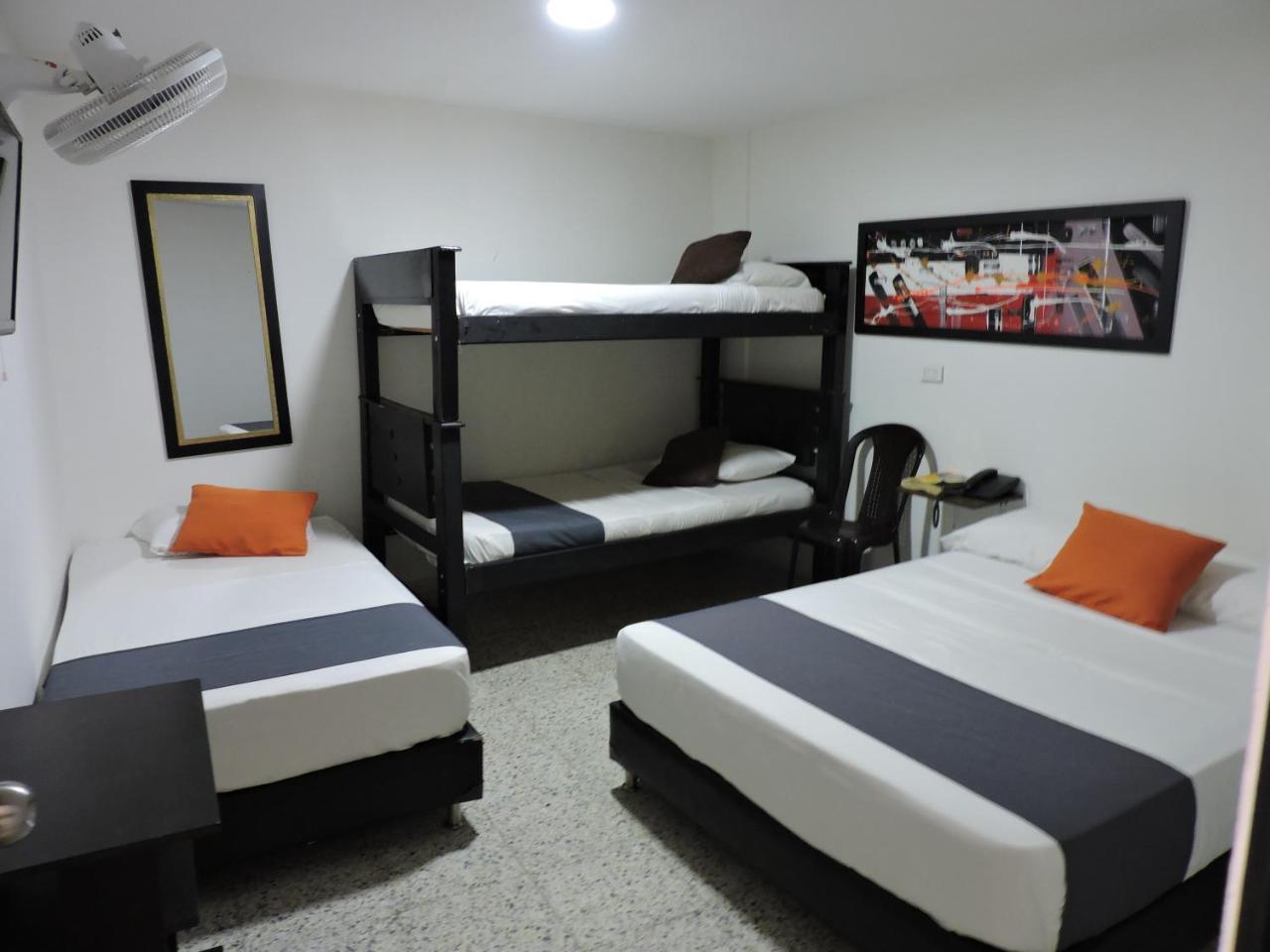 Hotel Jc 43 Медельин Экстерьер фото
